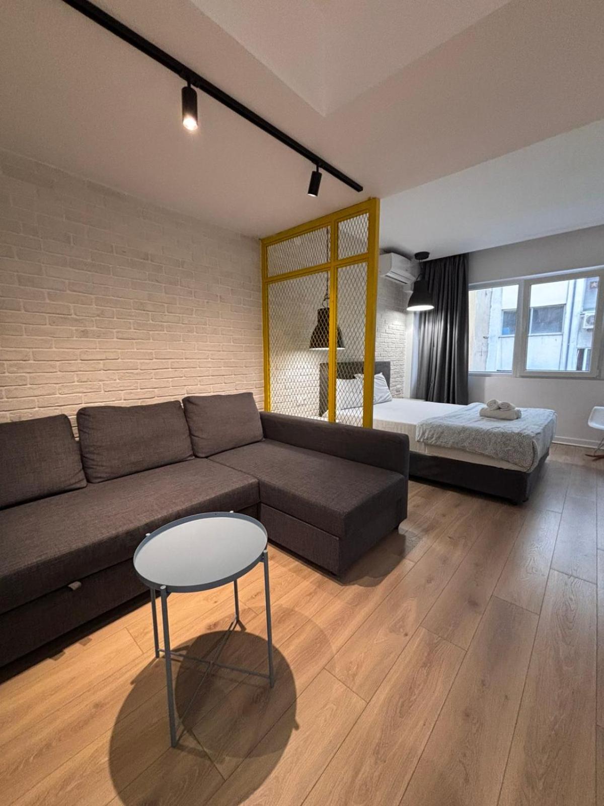 Nyma White Apartments, The Luxury Suites Thessaloniki Exterior photo